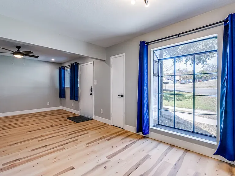 601 Bracewood Cir #D — Photo 7