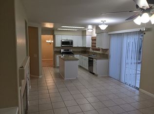 3381 Day Star Cir, Corona, CA 92881