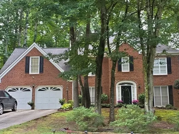 2016 Greyfield Dr NW, Kennesaw, GA 30152