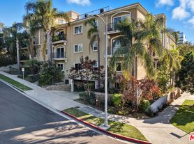 3401 1/2 S Bentley Ave, Los Angeles, CA