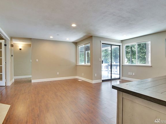 3rd image of 11403 17th Avenue Ct NW