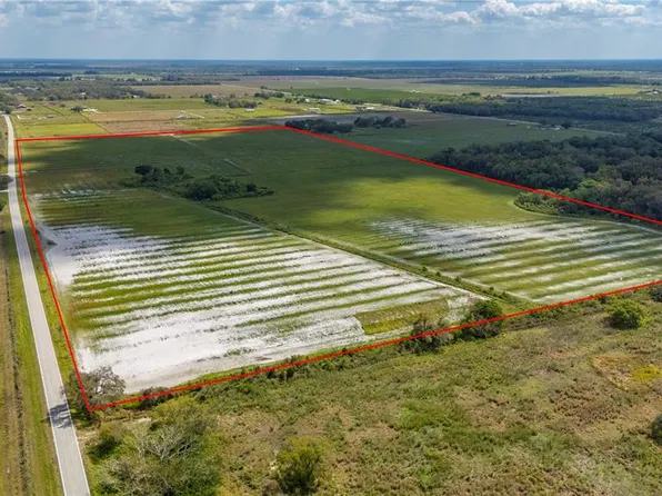 SE Reynolds St, Arcadia, FL 34266