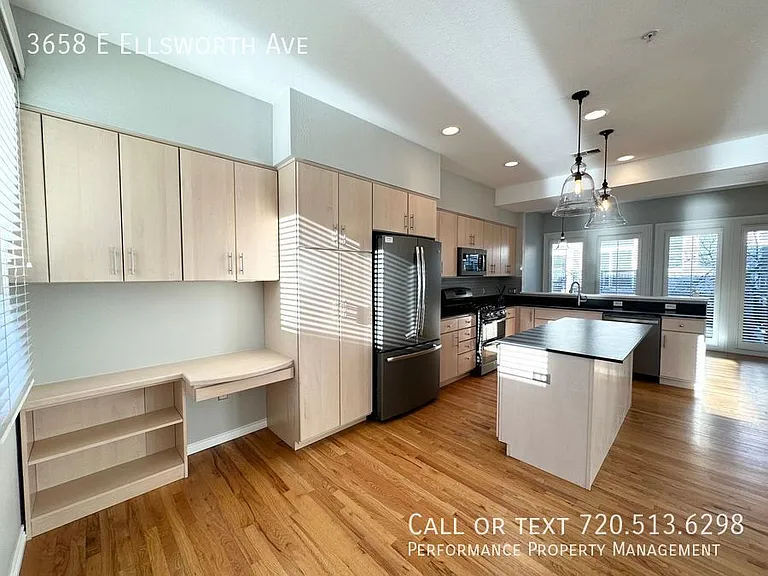 3658 E Ellsworth Ave — Photo 8