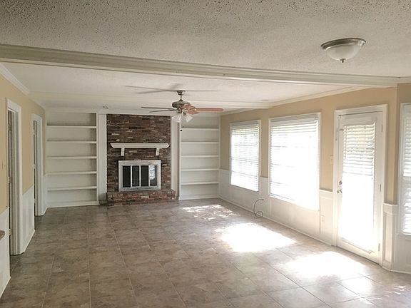 4th image of 2028 Littlemore Dr