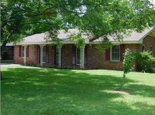 200 Gunter Ave, Wetumpka, AL 36092
