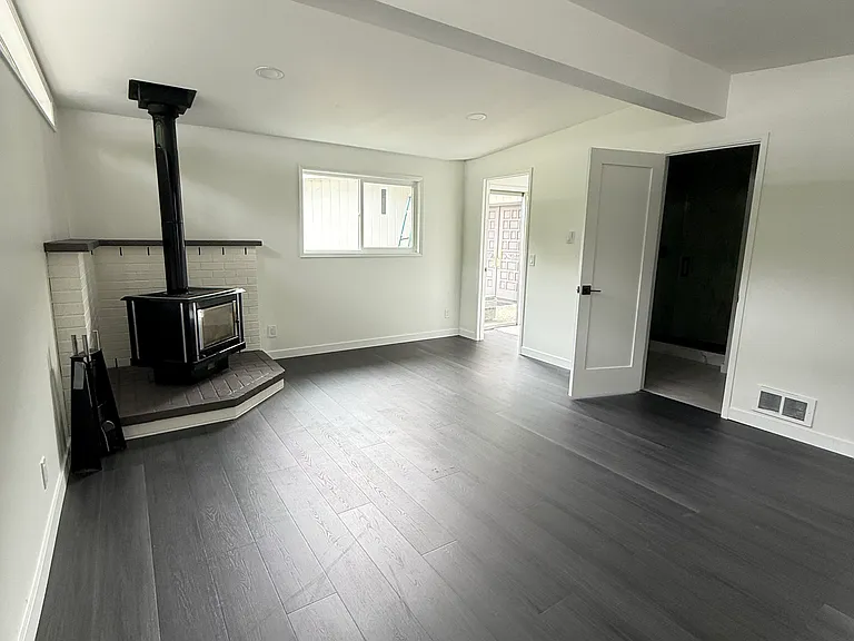 3803 E Lake Sammamish Shore Ln SE — Photo 19