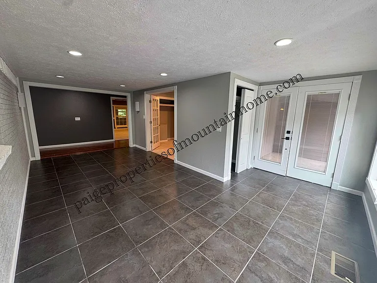 1741 Fairway Dr — Photo 27