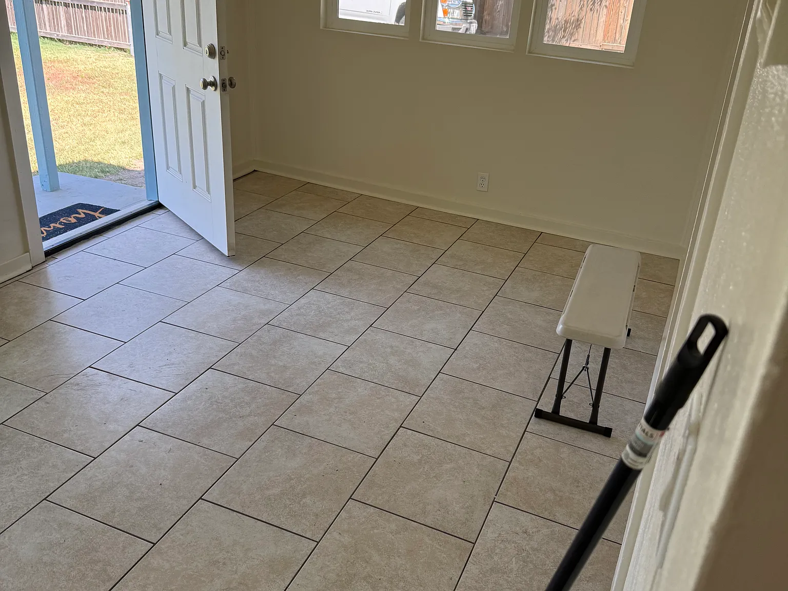 2 bed, 504 sqft, $1,525 — Photo 3