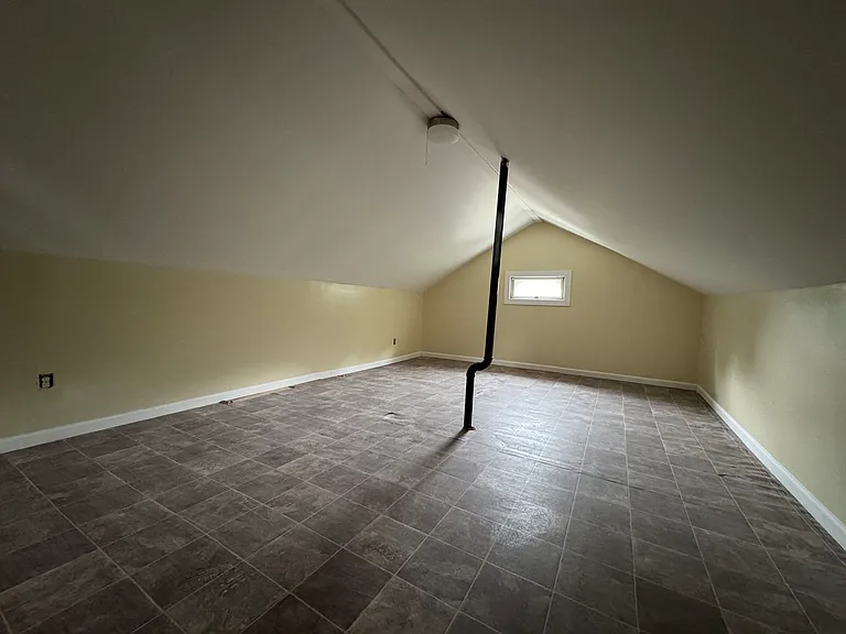 415 Waterville St #3 — Photo 10