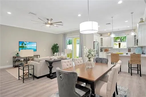 741 Grand Cypress Ln — Photo 8