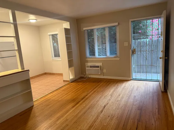 Charming 1 bedroom/1 bath Midtown Apartment - 2615 H Street, 2615 H St, Sacramento, CA 95816