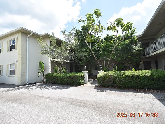2nd image of 304 Danube Ave APT 9