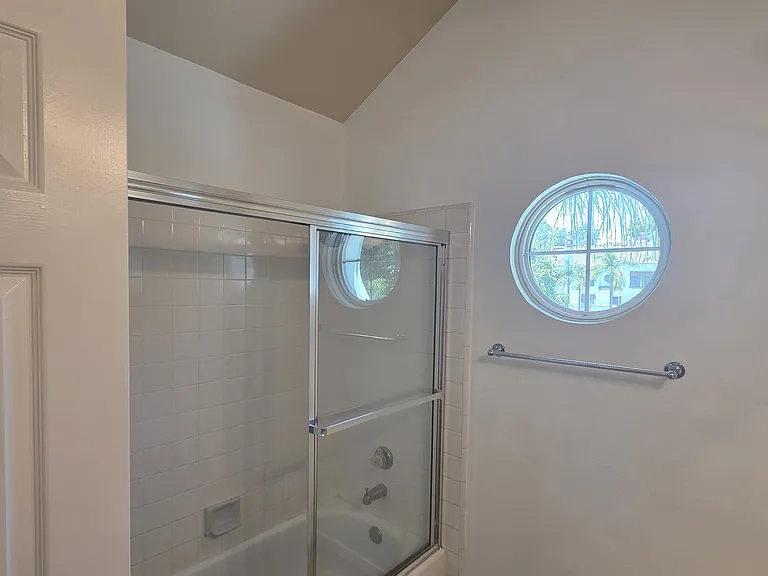 7492 Seabluff Dr #107 — Photo 31