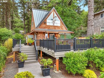 1631 S Hemlock St, Cannon Beach, OR, 97110