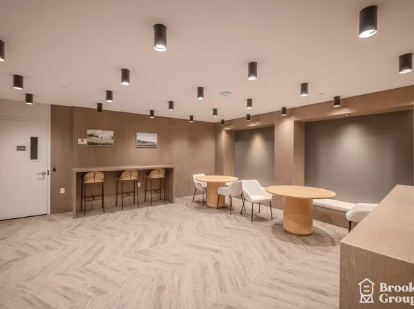 101-19 Rockaway Beach Avenue image 29 of 37