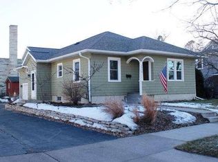 2514 State St, La Crosse, WI 54601