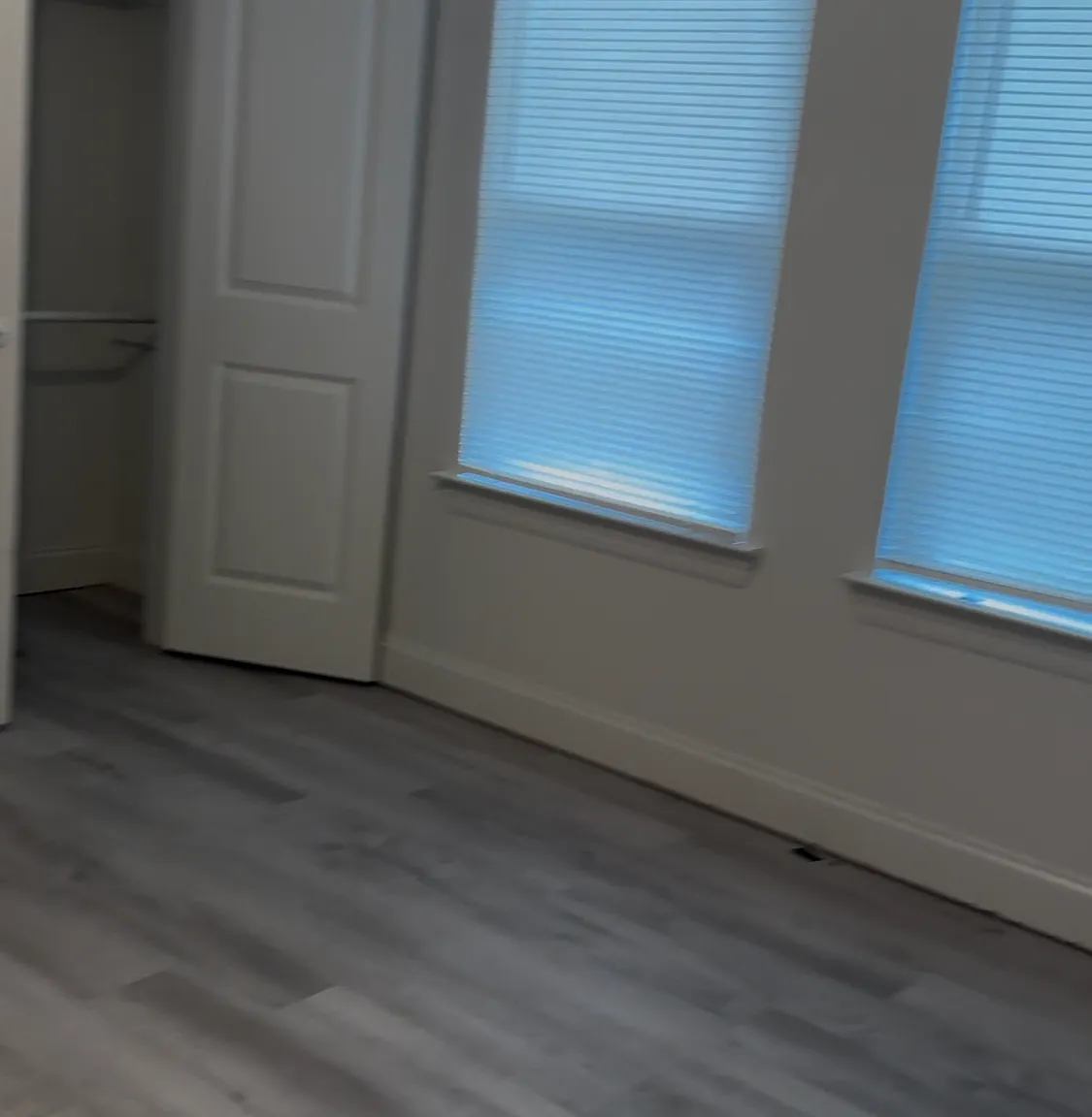 4 bed, 1400 sqft, $1,400 — Photo 2