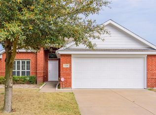 118 Horseshoe Bnd, Waxahachie, TX 75165