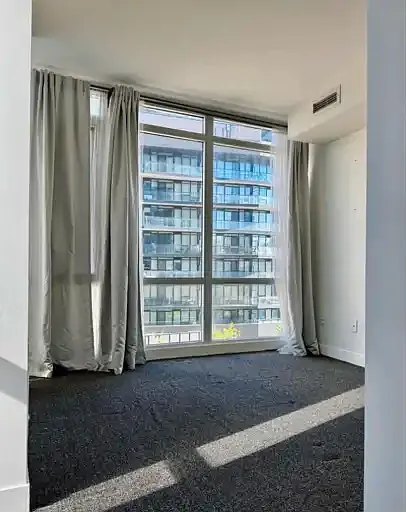 170 Fort York Blvd #409 — Photo 7