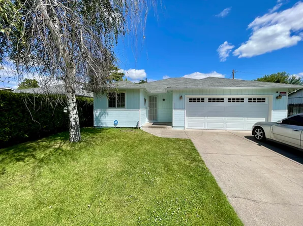 519 Mace Rd, Medford, OR 97501