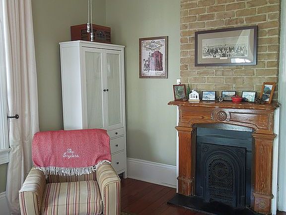 2nd image of 245 Verret St