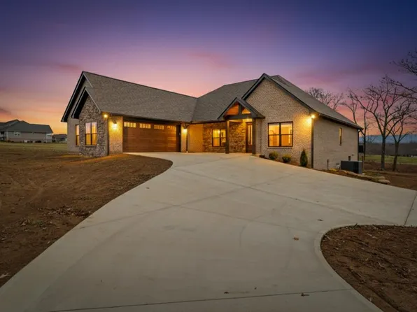 5843 Dunbar Rd, Crossville, TN 38572