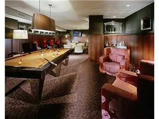 Rented by New York Residence | media 37