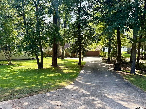 5th image of 1847 County Road 1596