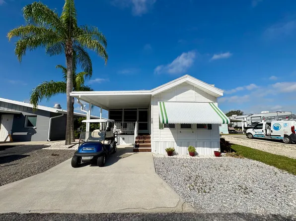 6633 53rd Ave E #D40, Bradenton, FL 34203