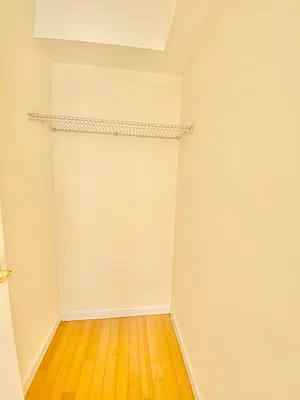 Rented by Keller Williams NYC | media 22