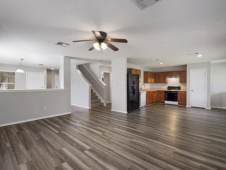 142 Jack Rabbit Ln — Photo 6