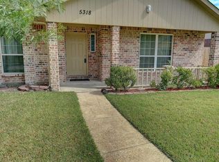 5318 Oceanport Dr, Garland, TX 75043