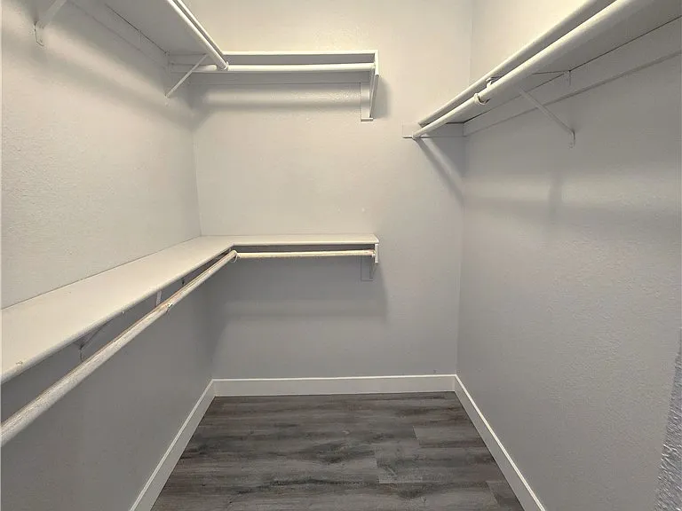 5805 Trent Ave — Photo 24