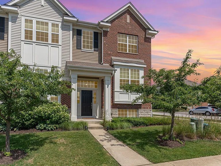 15373 Sheffield Square Pkwy — Photo 1