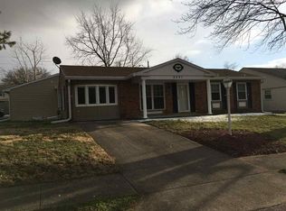 8201 W Colony Dr, Yorktown, IN 47396