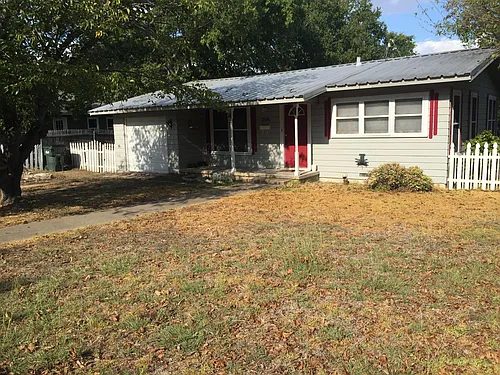 806 S Avenue I Photo 1