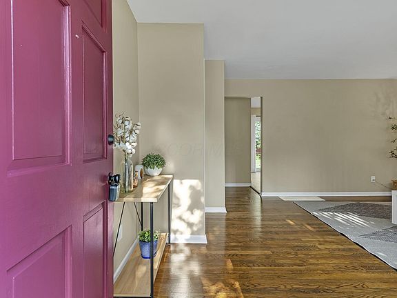 4th image of 3446 Helen Pl