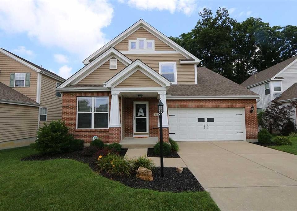1st image of 884 Ellery Dr