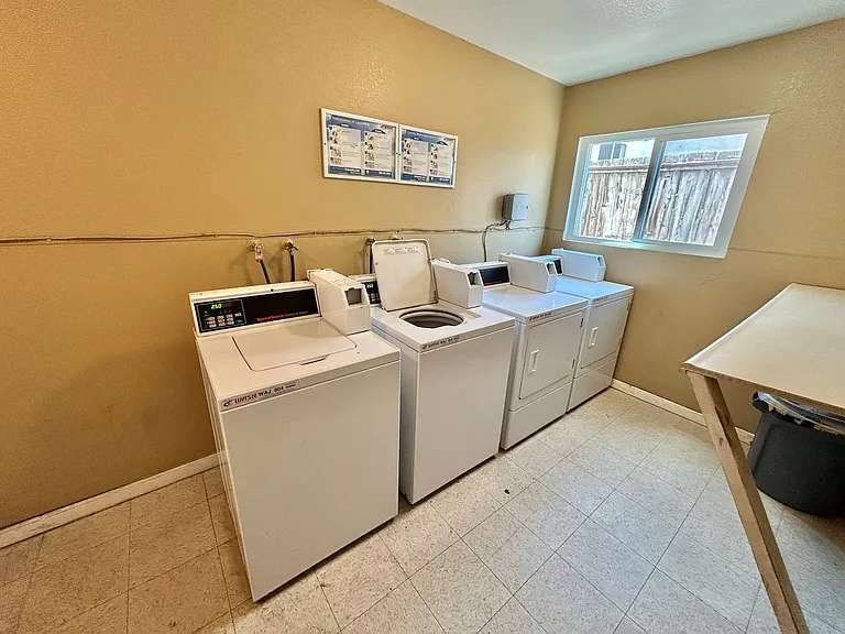 13 - R. Tuler & E. Edwards — Photo 19
