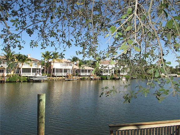 3rd image of 5475 E Harbor Village Dr