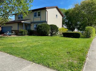 566 Presidential Way, Delaware, OH 43015