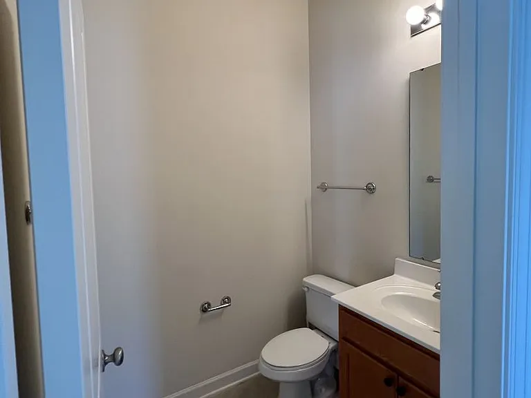 354 Summergate Dr — Photo 10