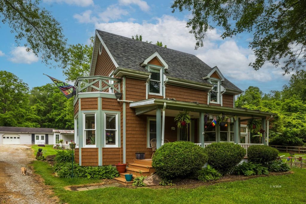 Real estate listing image