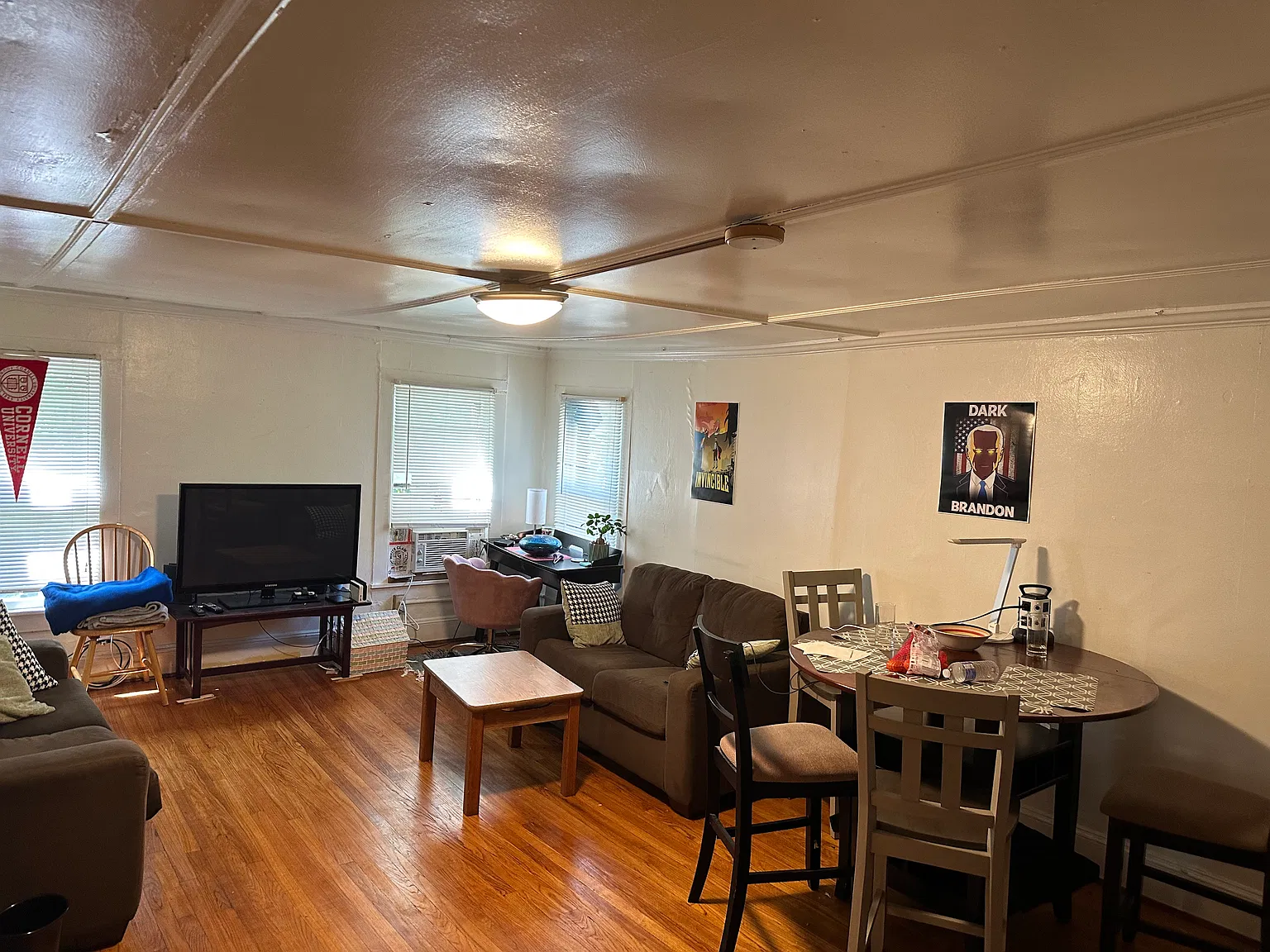 509 E Buffalo St — Photo 3