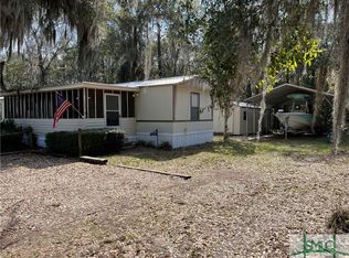 153 Alice Dr, Midway, GA 31320