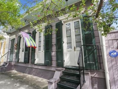619 Spain St, New Orleans, LA, 70117