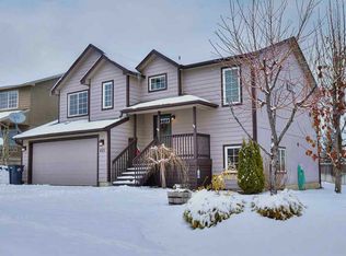 621 Golden Hills Dr, Cheney, WA 99004