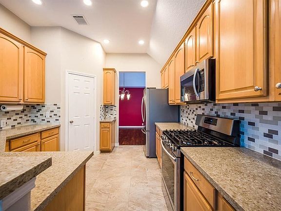 5th image of 3231 Pedernales Trails Ln