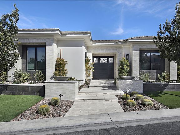 2nd image of 11946 Port Labelle Dr