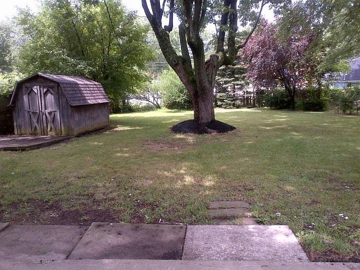 2nd image of 1523 Lillian Ln